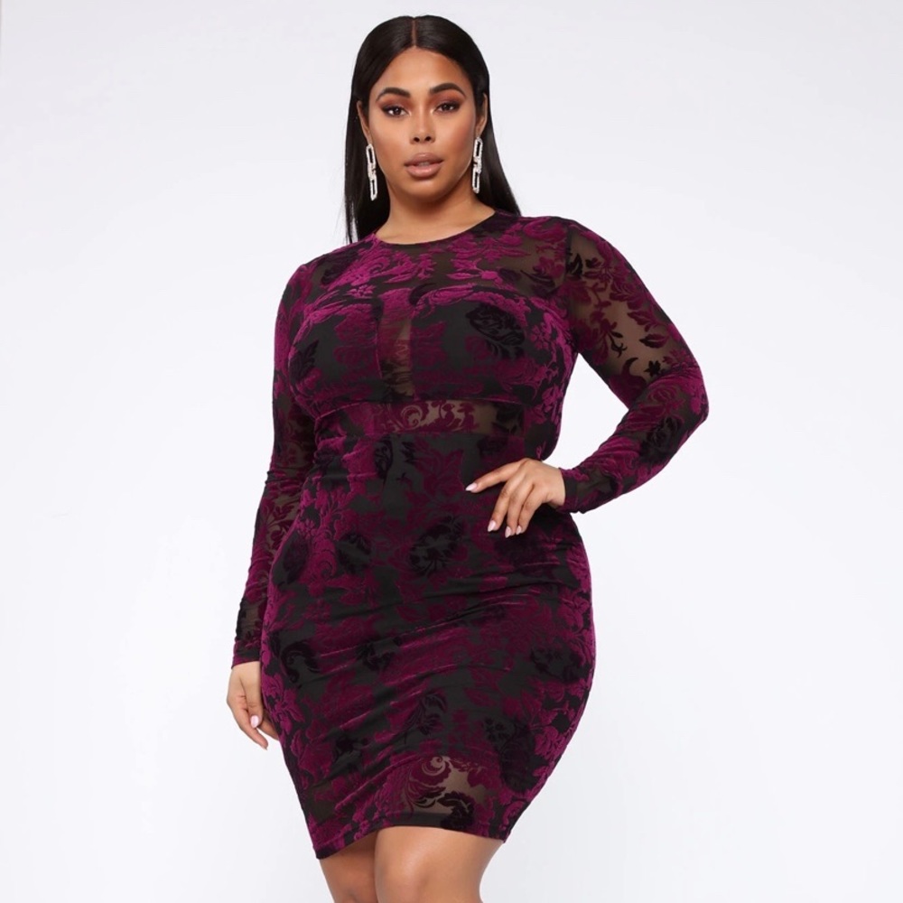 Fashion Nova Flirtatious Feelings Velvet MidiDress